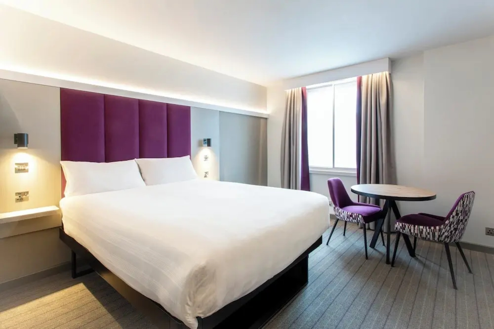 Premier Inn Belfast City Cathedral Quarter