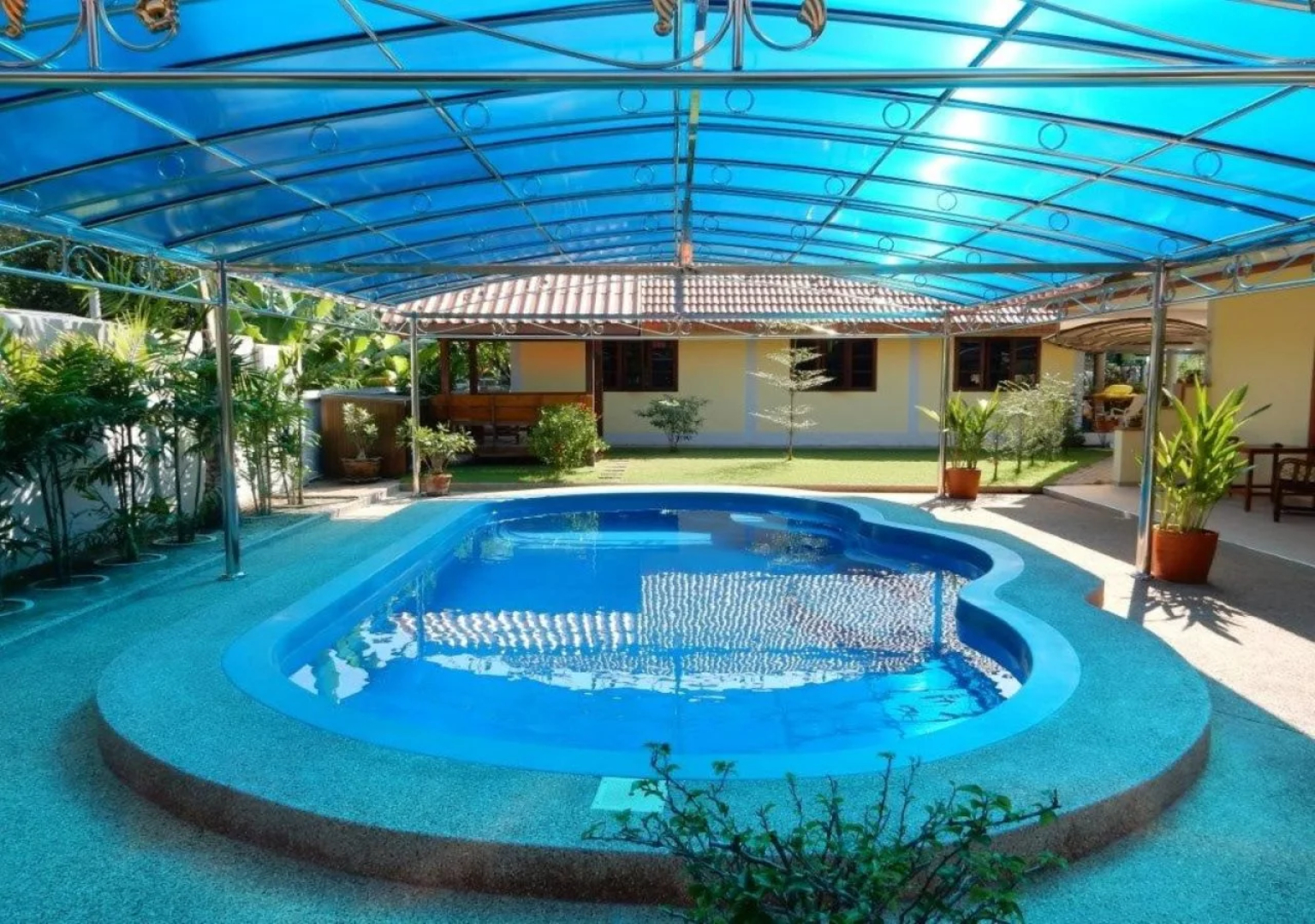 Malee-Resort