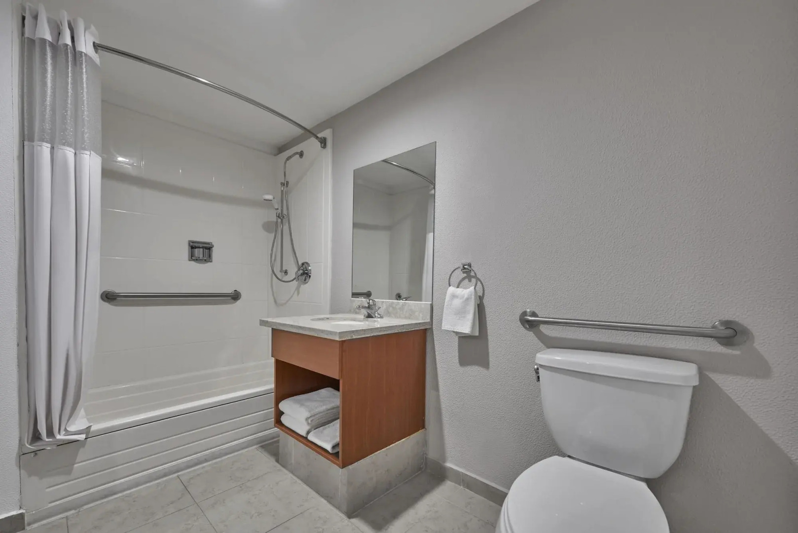 Extended Suites Monterrey Aeropuerto