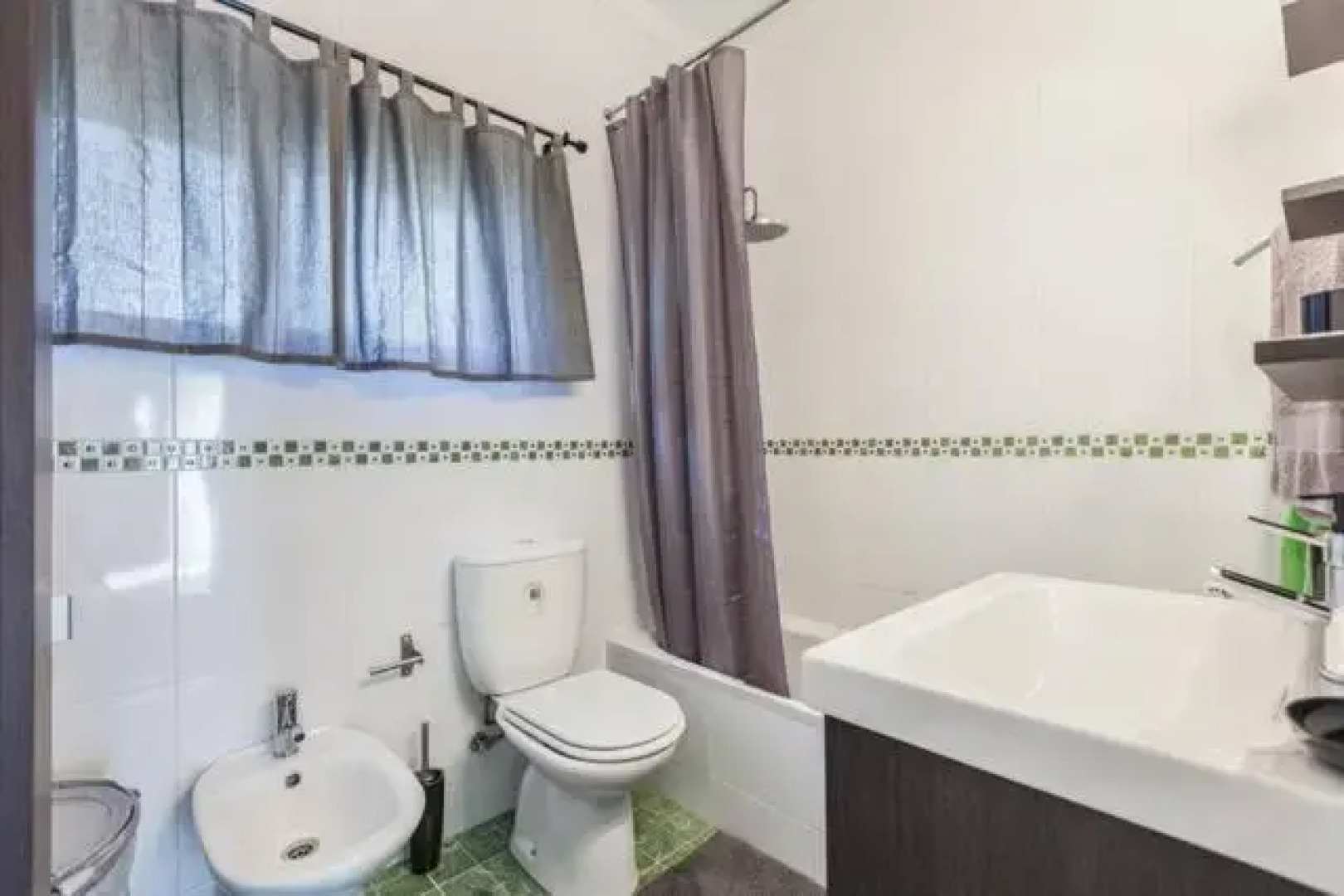 Carvalhosa Apartment