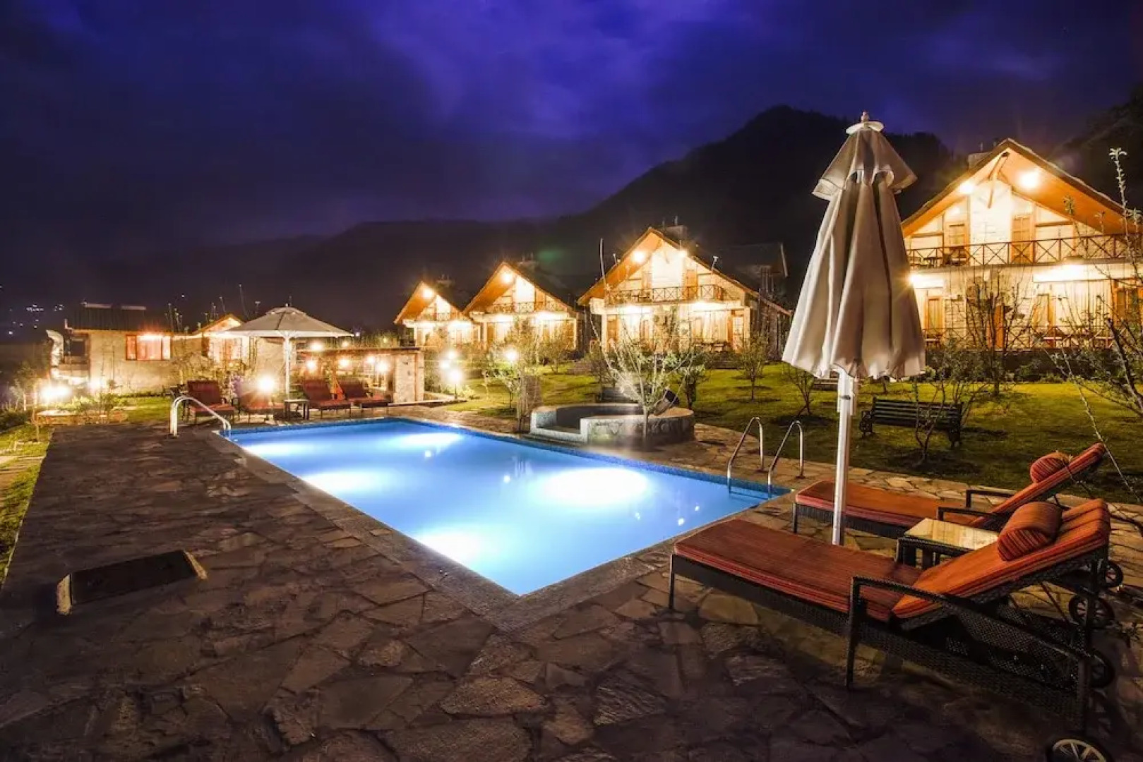 LaRiSa Mountain Retreat by Svenska