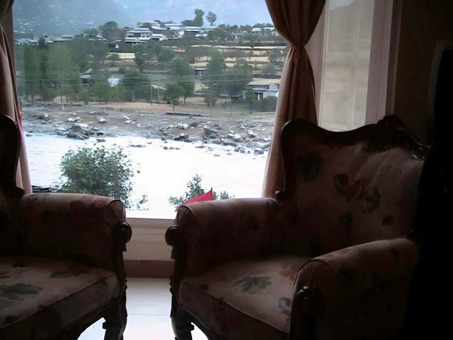 Mashoo Resorts