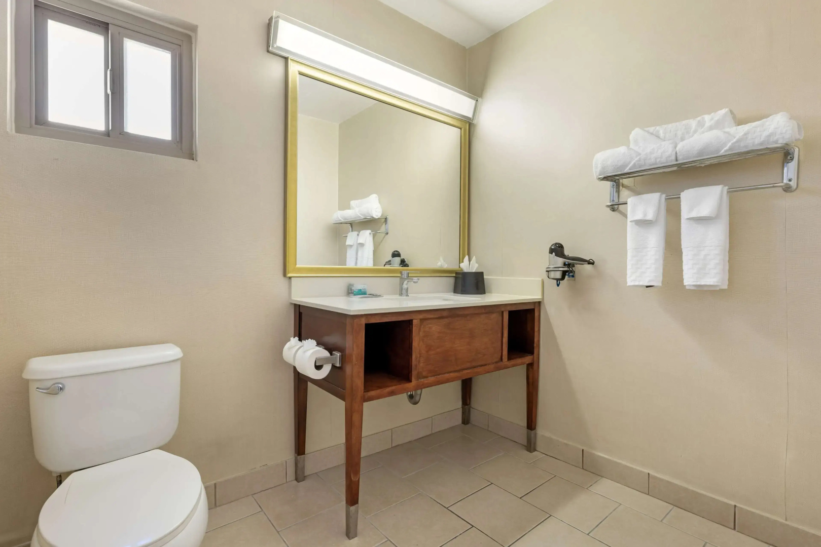 Best Western Royal Palace Inn & Suites