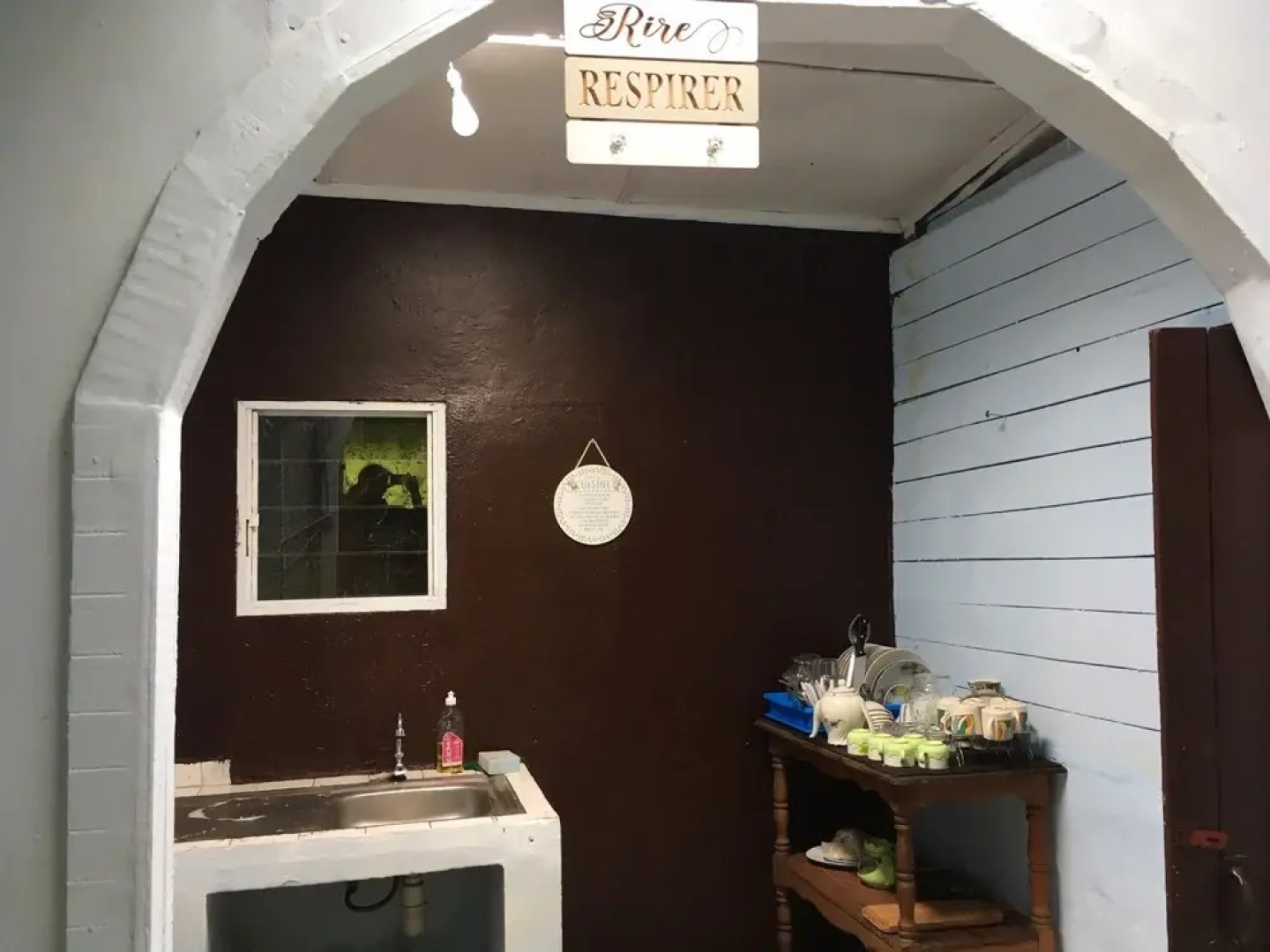 Apartment with 2 Bedrooms in Toamasina, with Terrace - 100 M From the Beach