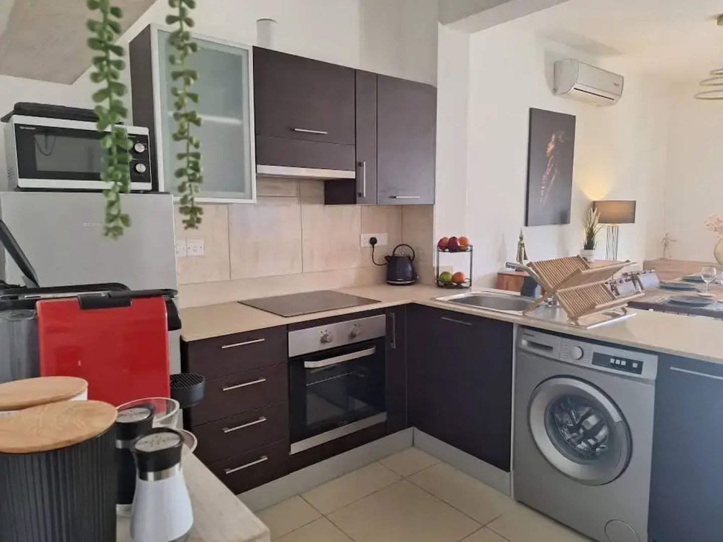 Paramount Gardens Resorts D204