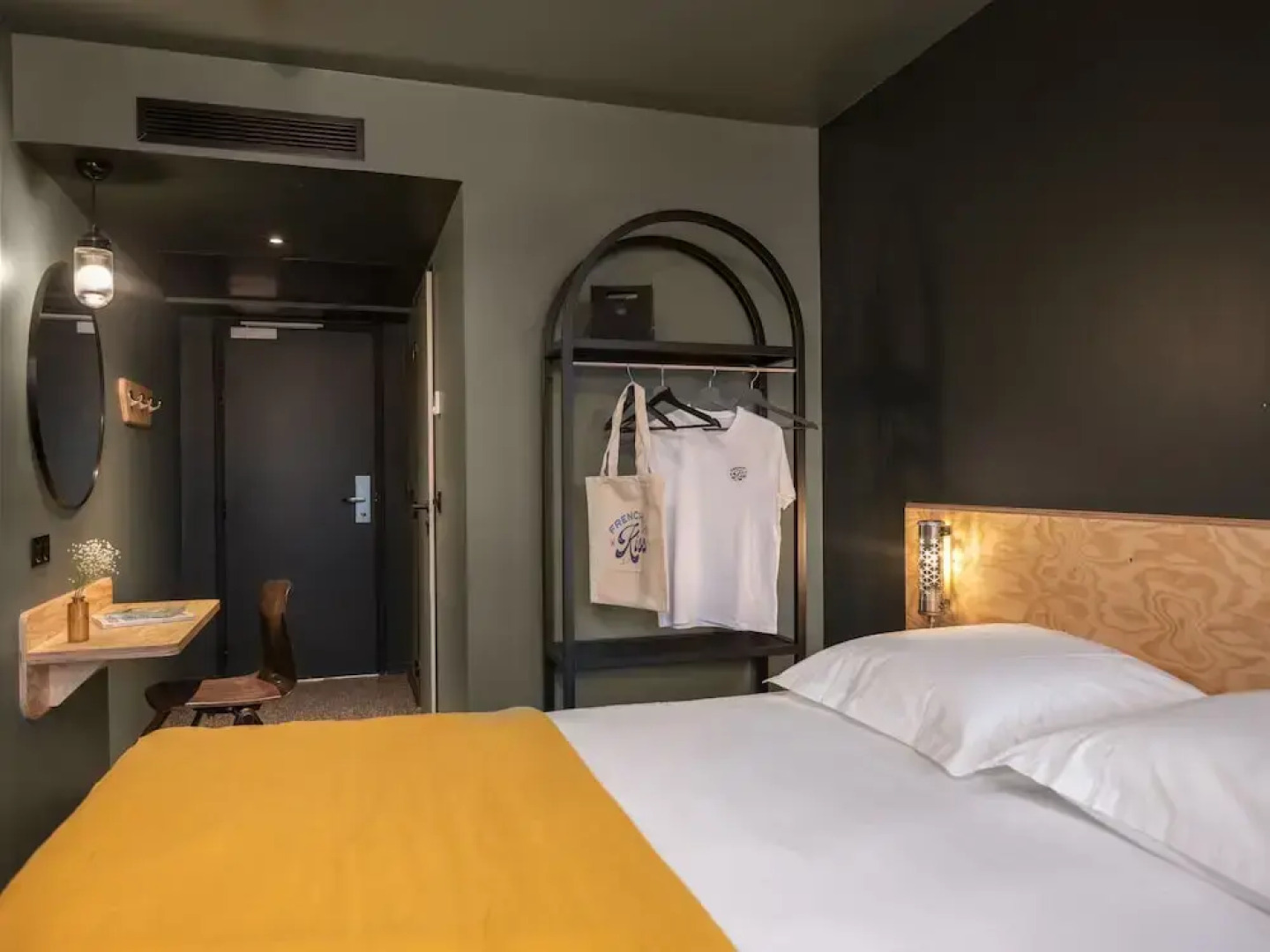 Eklo Hotels Paris Porte de Versailles