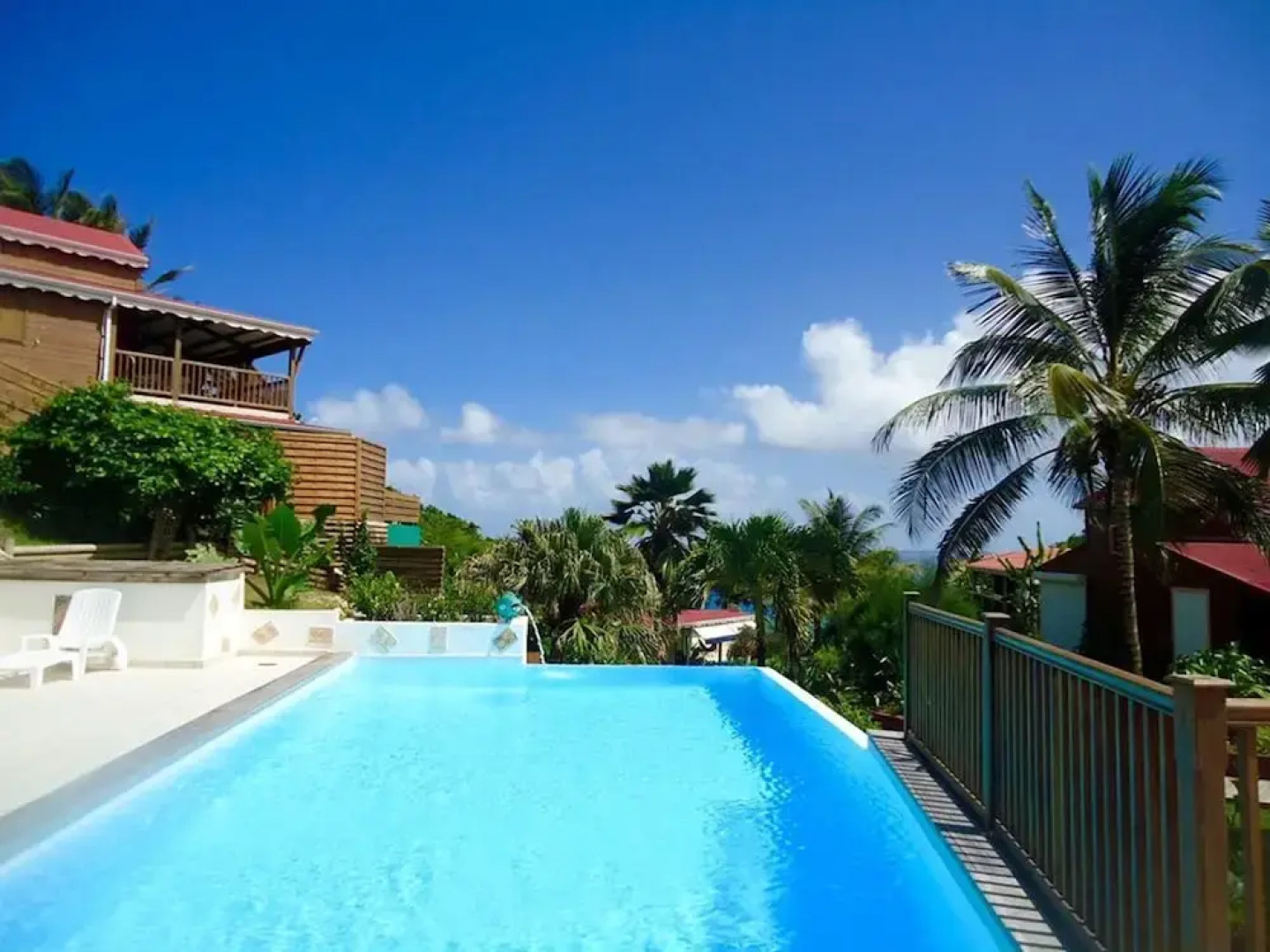 Bungalow With one Bedroom in Le Moule, With Wonderful sea View, Pool A