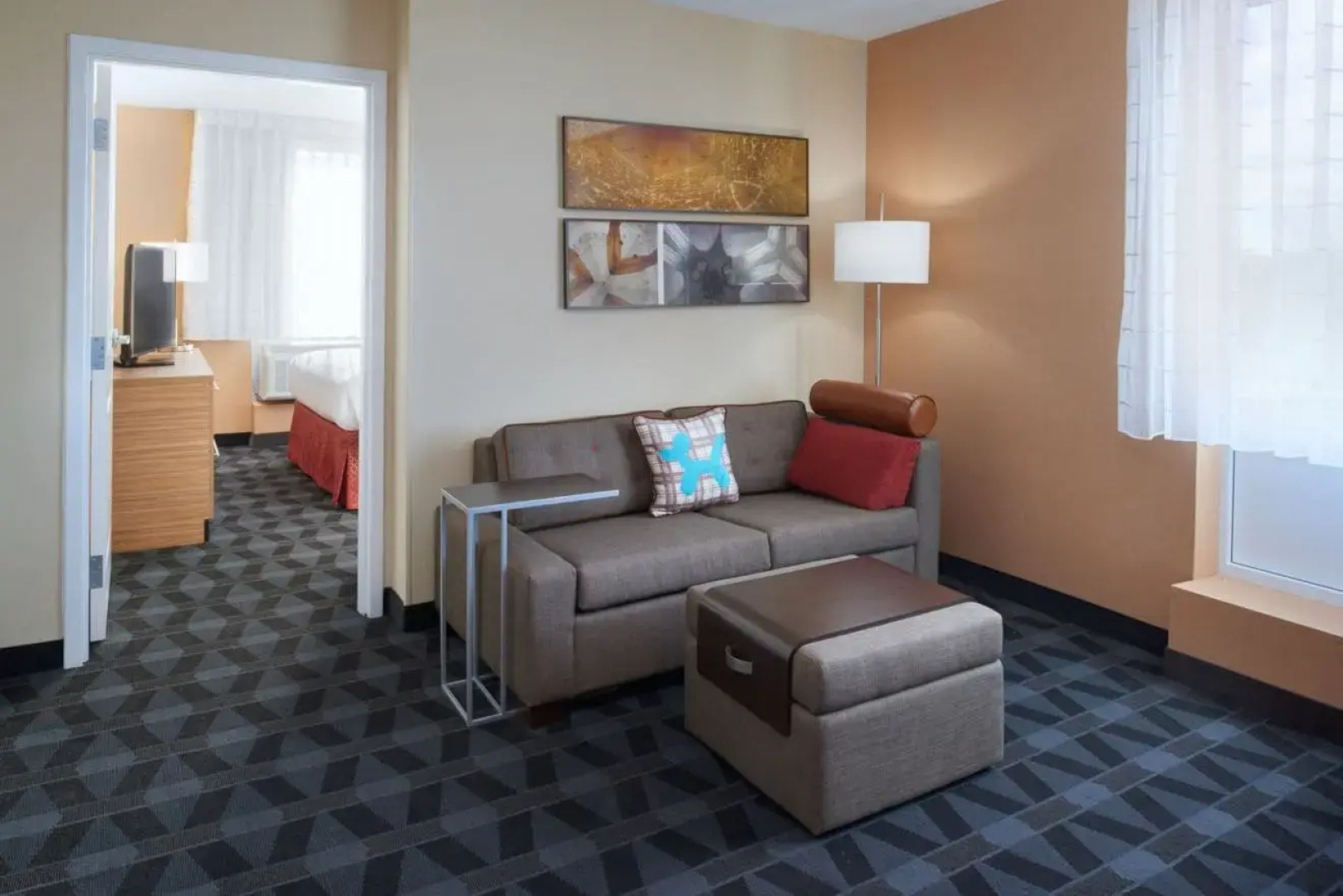 TownePlace Suites by Marriott Grand Rapids Airport