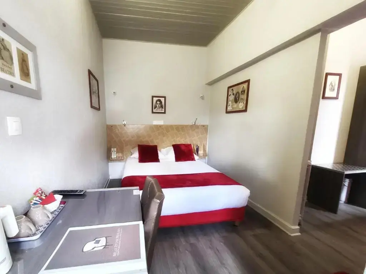 Mille et une Feuilles