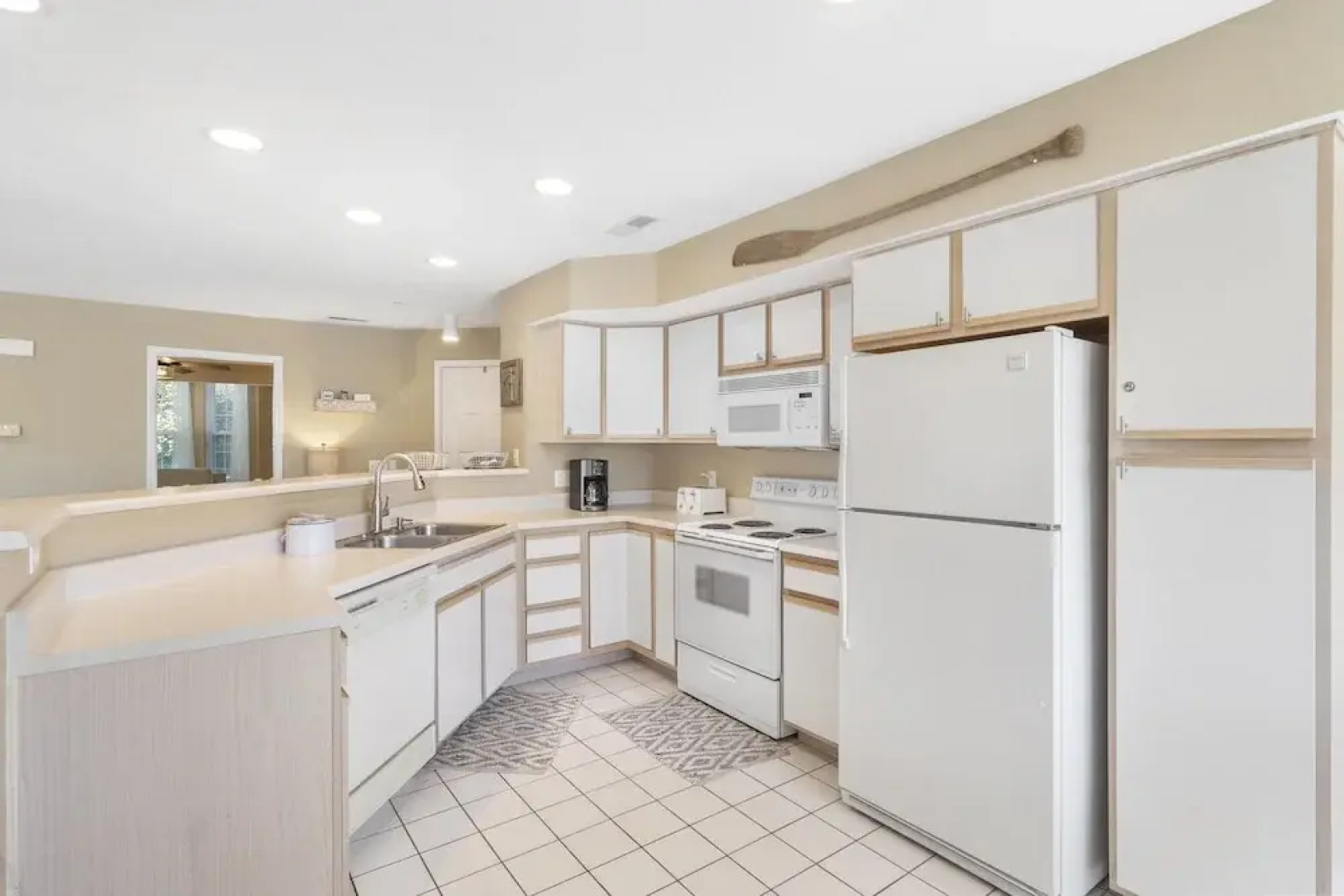 Serene Escape at Table Rock Lake