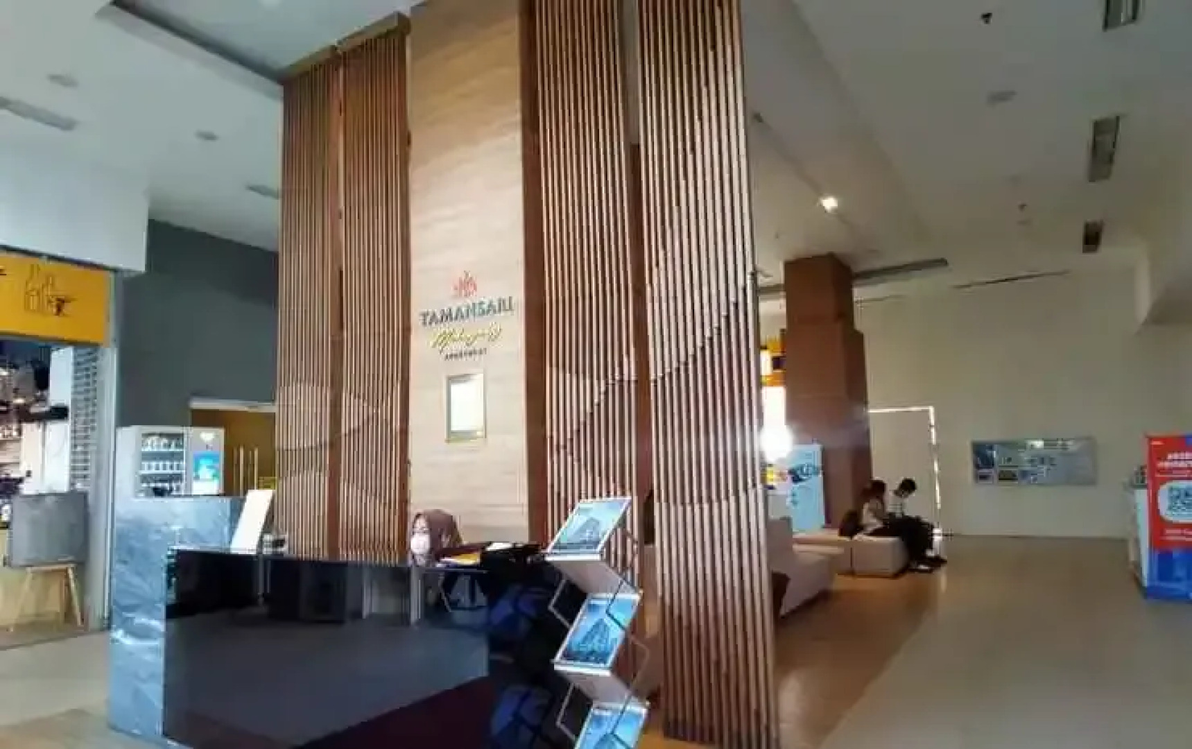 Tamansari Mahogany Apartemen by 7Rm