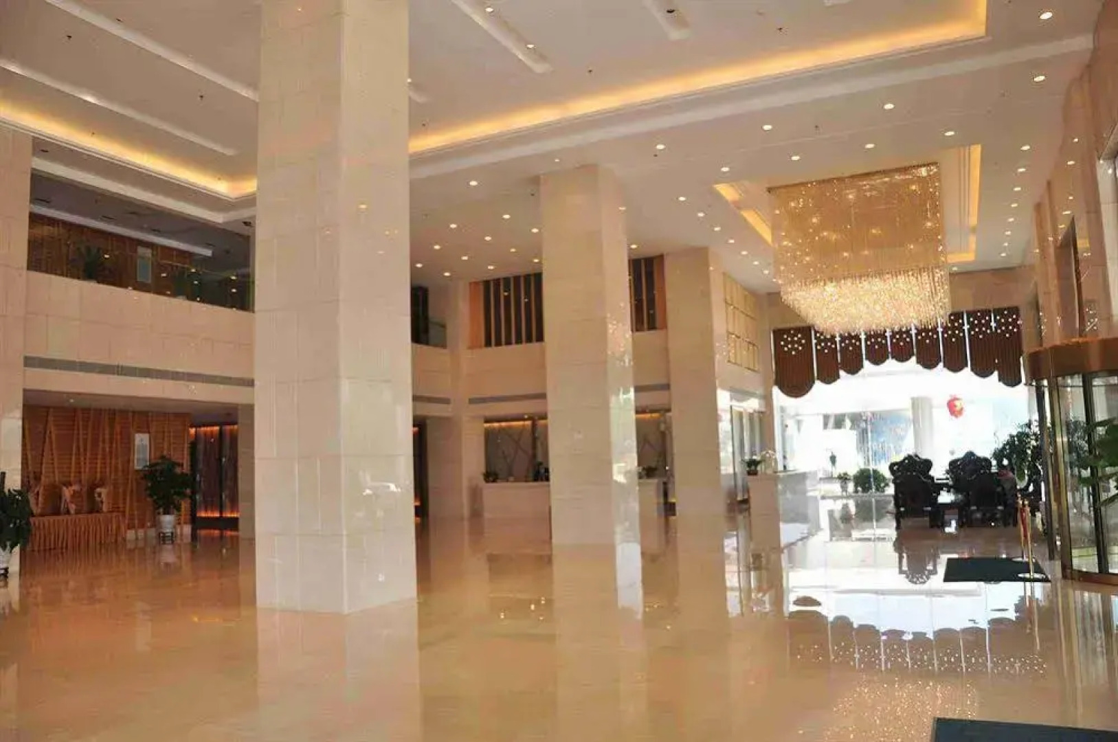 New Cozy Harbour Hotel