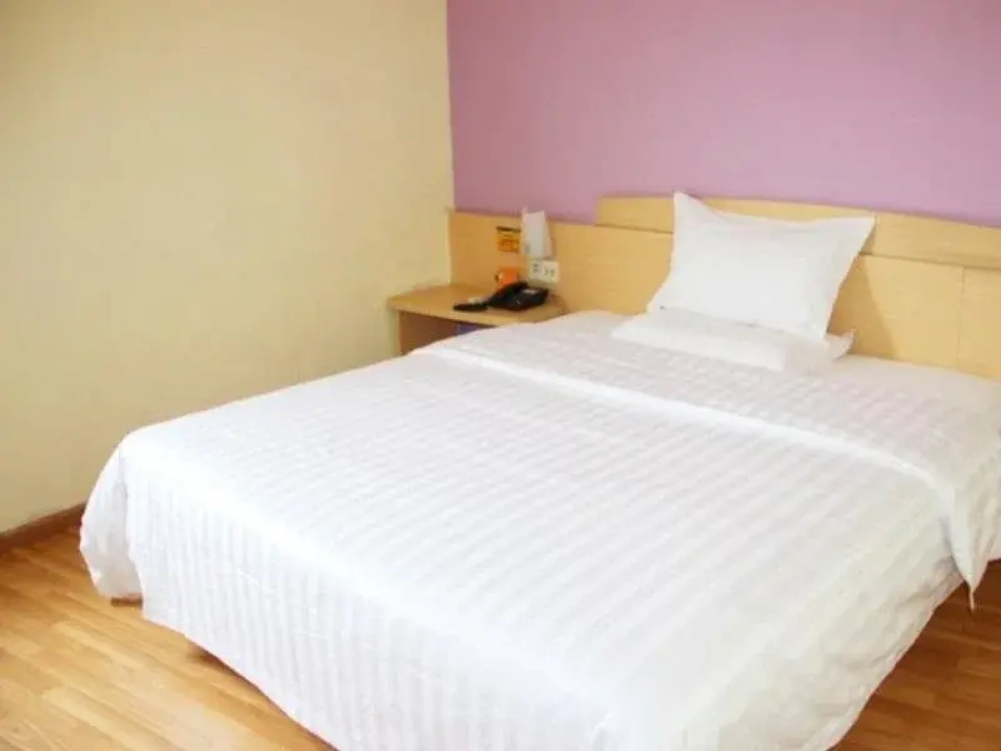 7 Days Inn Wuhan Jianghan Road Subway Station Branch