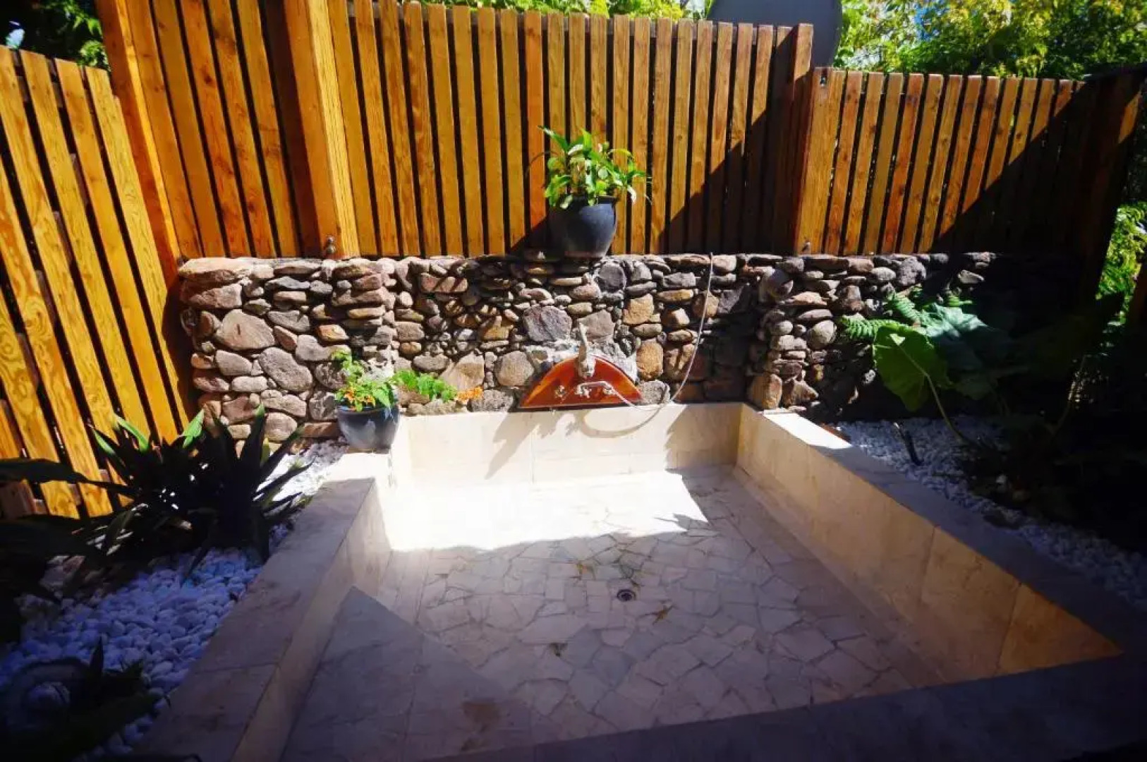 #1 Beach Villa Bliss by TAHITI VILLAS