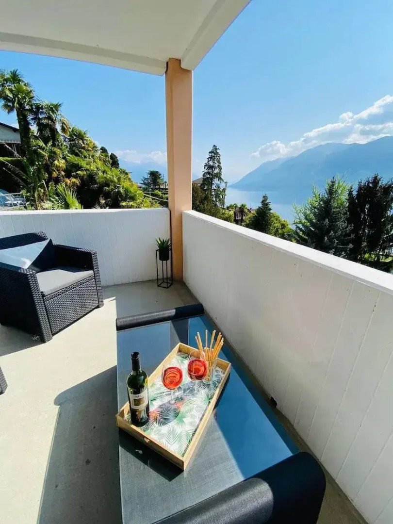 Sunny Modern Apartment Lake View Relax