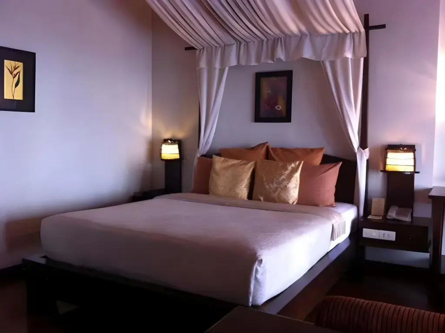 The Valley Resort Hotel