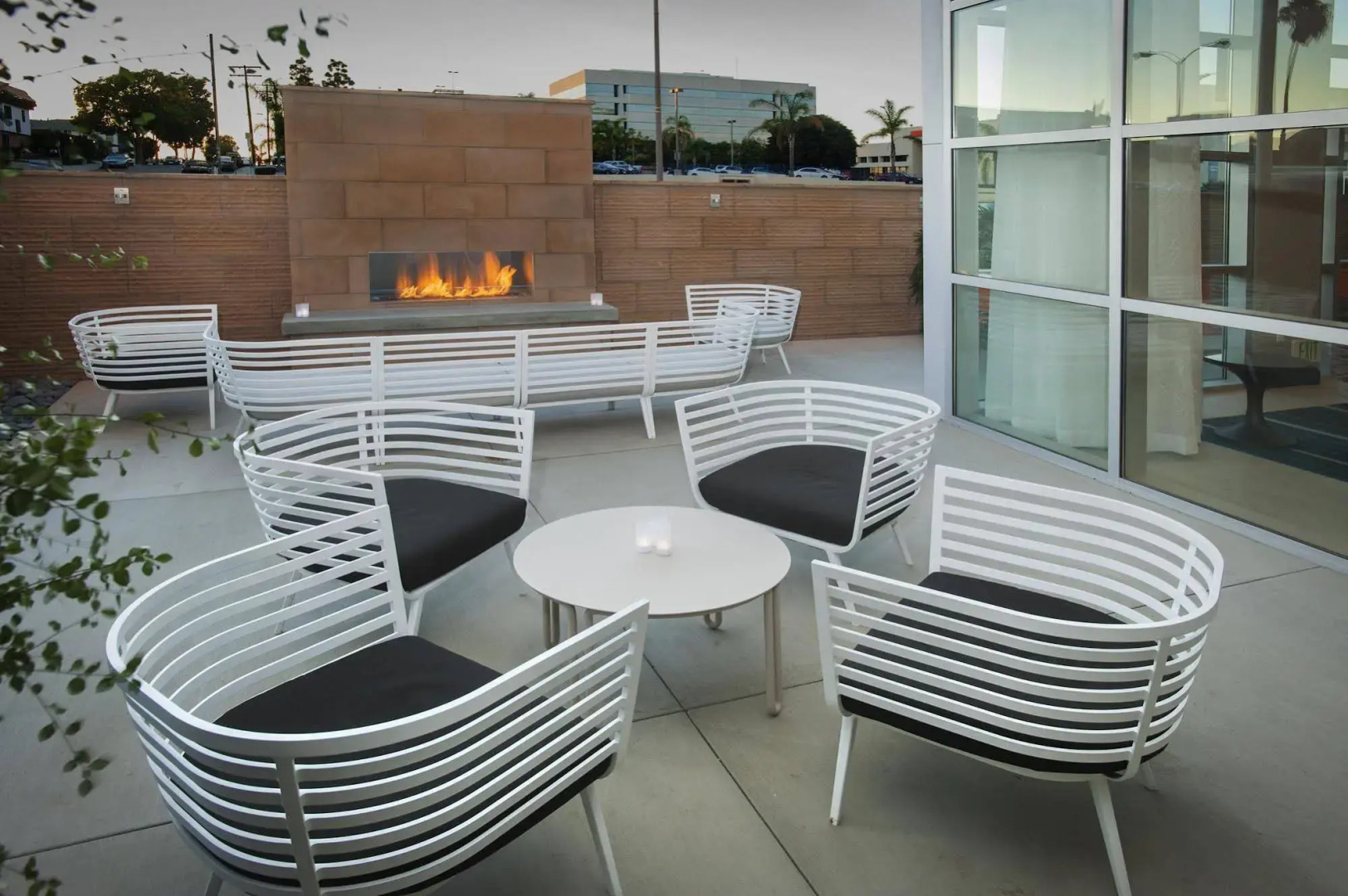 Hampton Inn & Suites LAX El Segundo