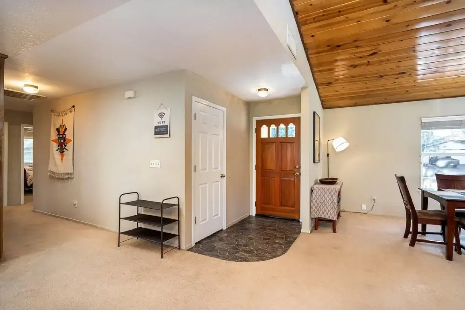 Wolf Den - Check out the Beach, Country Club, Golf Course Enjoy the Wifi, Central Heat and Air Conditioning. Near Yosemite by Redawning