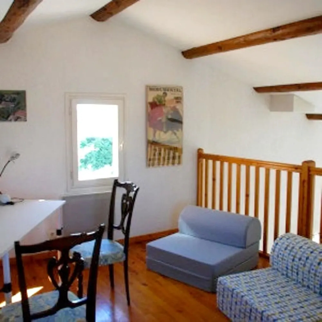 Beautiful villa with swimming-pool