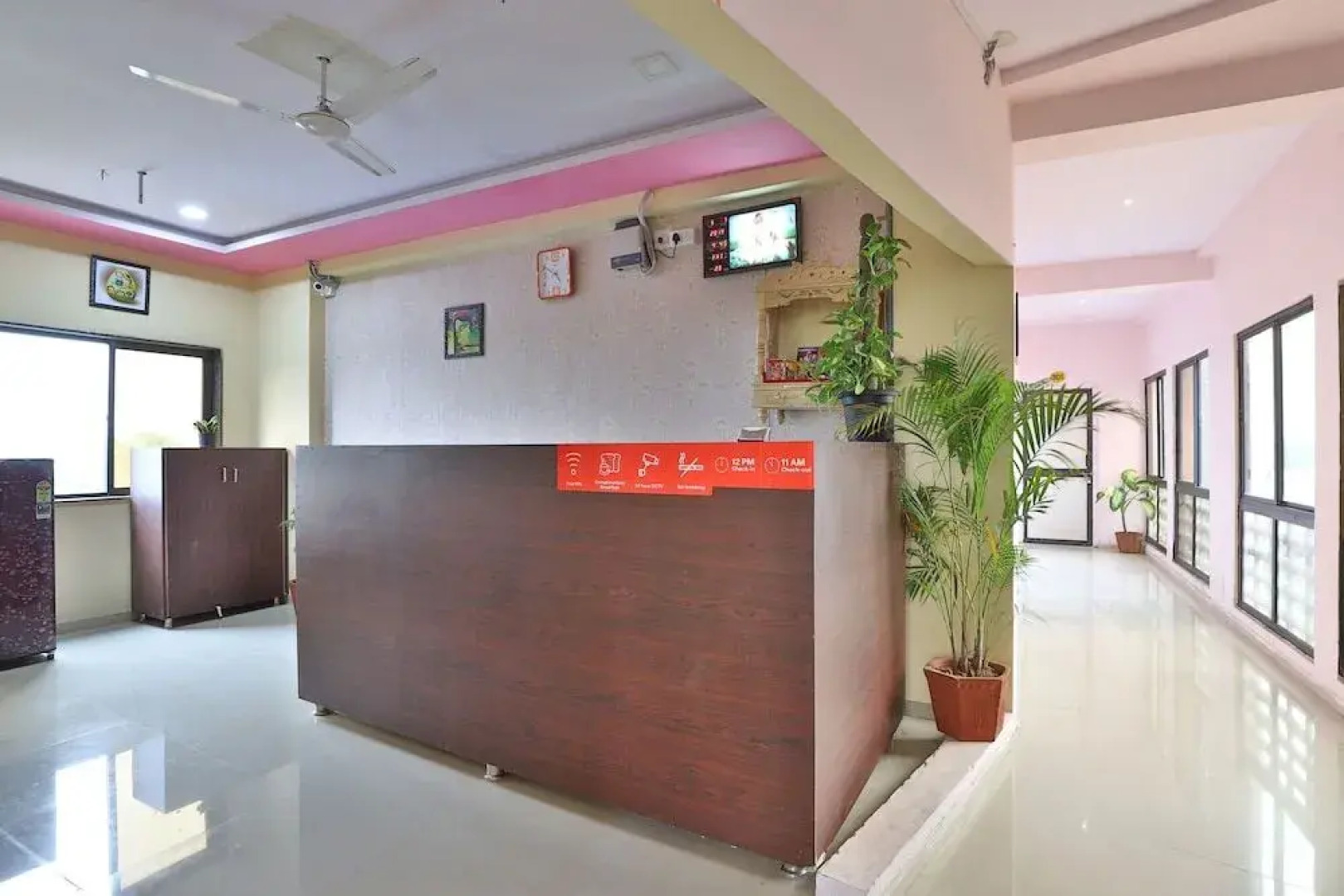 OYO 37477 D K Guest House