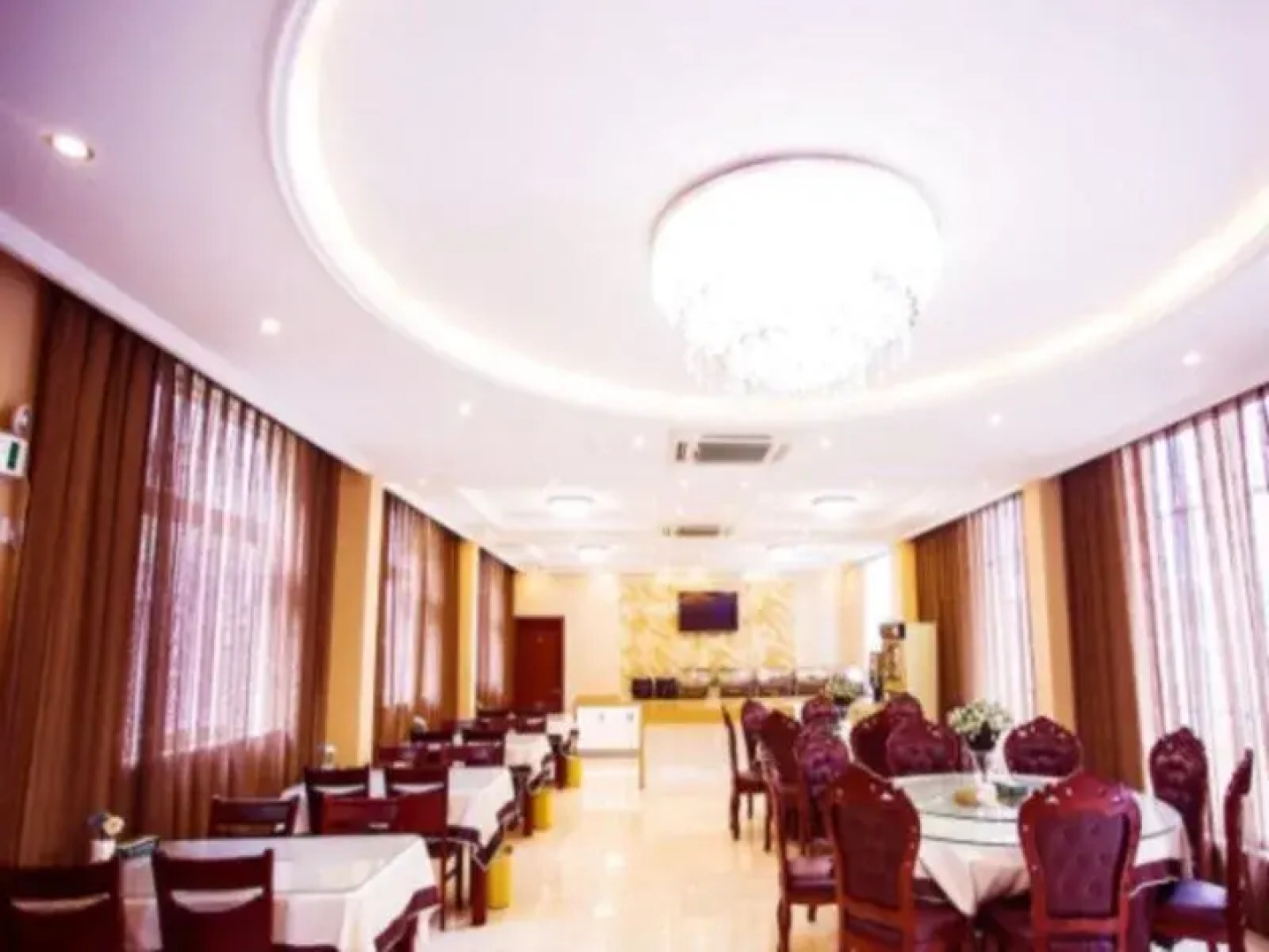 GreenTree Inn HeNan XinXiang LaoDong S Street ZangYing Bridge Business Hotel