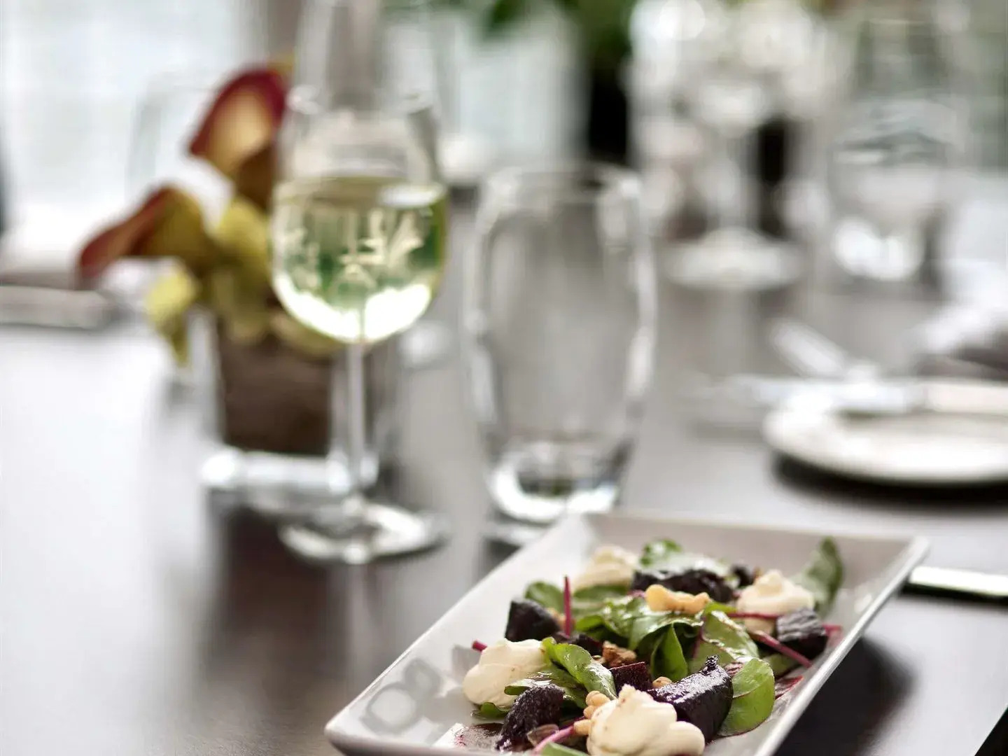 Sunday London Staines-upon-Thames Heathrow T5