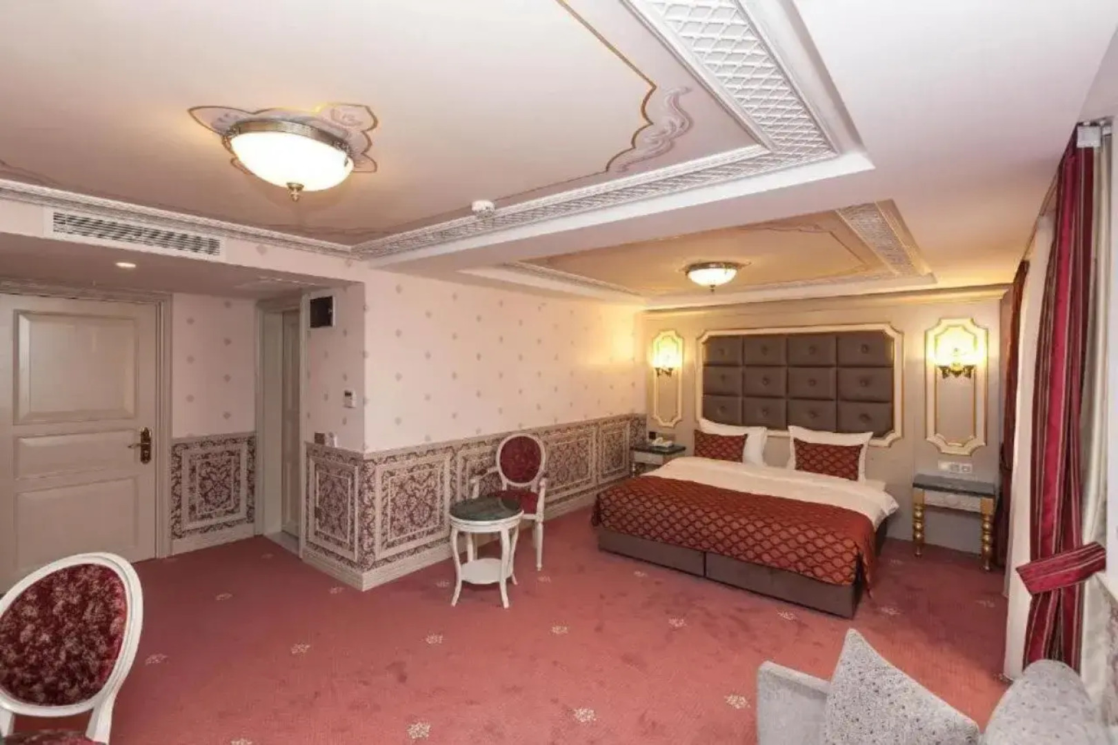Meserret Palace Hotel