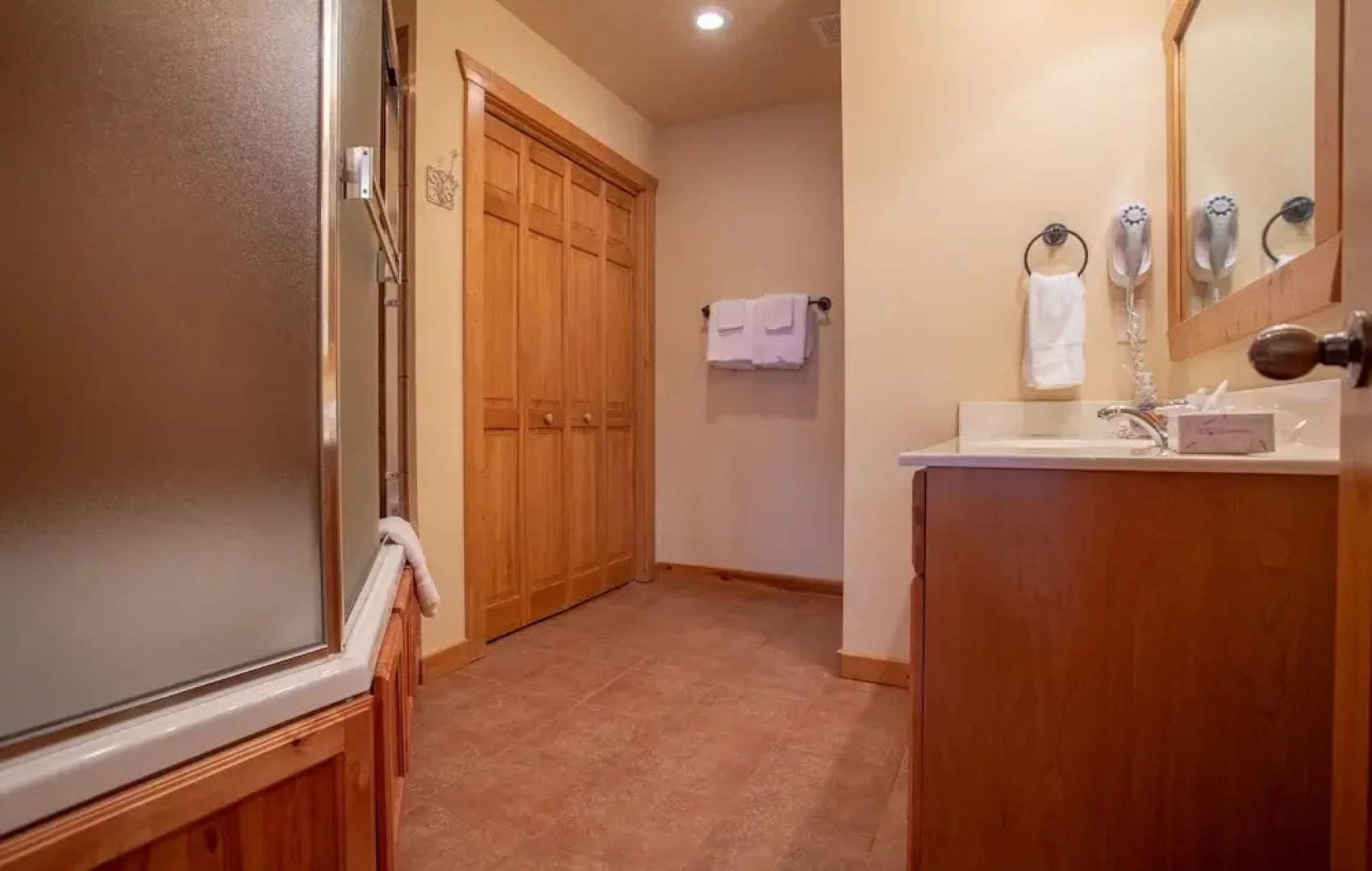 Serenity Lodge 4 Bedrooms 4 Bathrooms Home