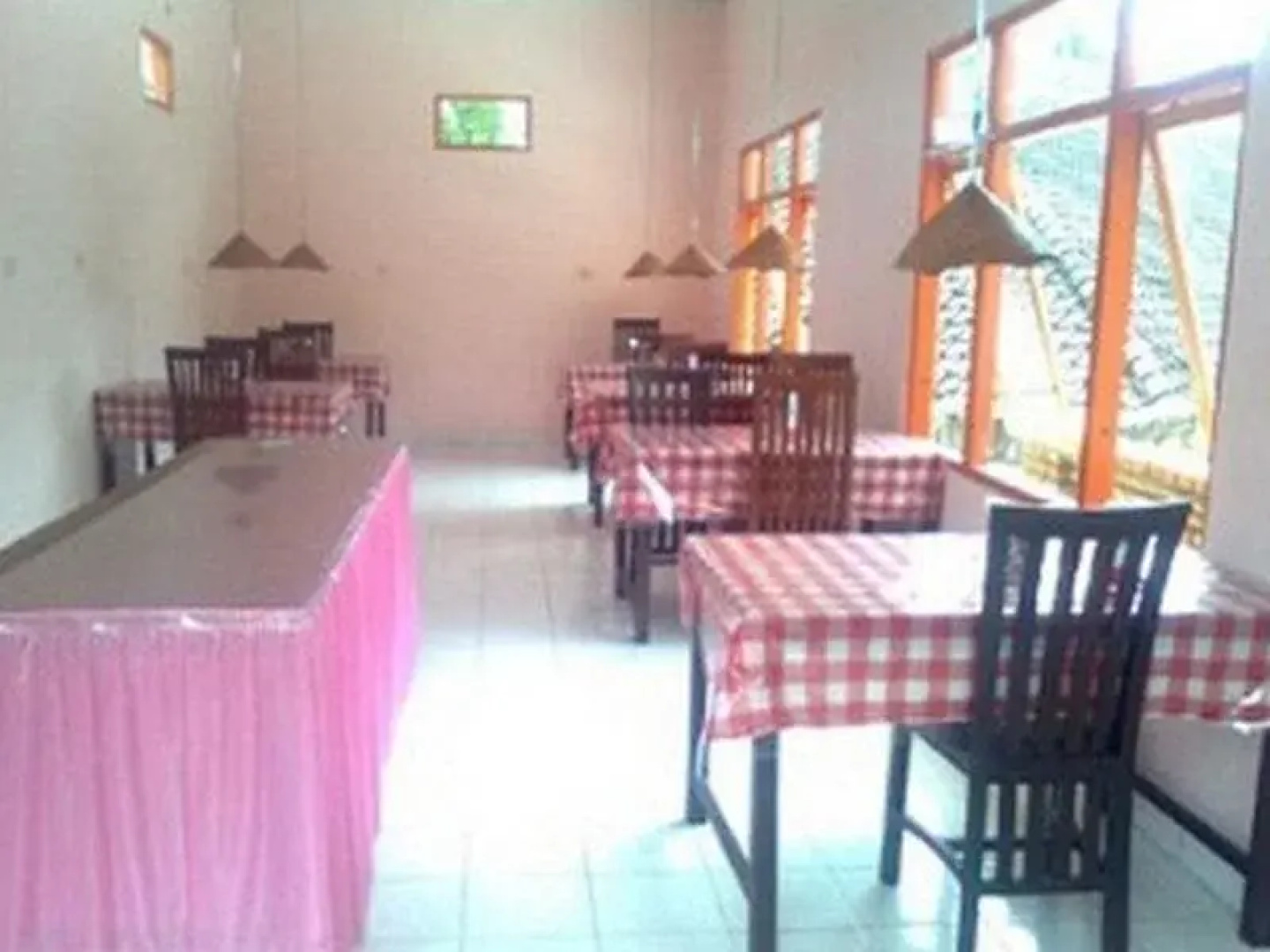 Cempaka Lovina Hotel