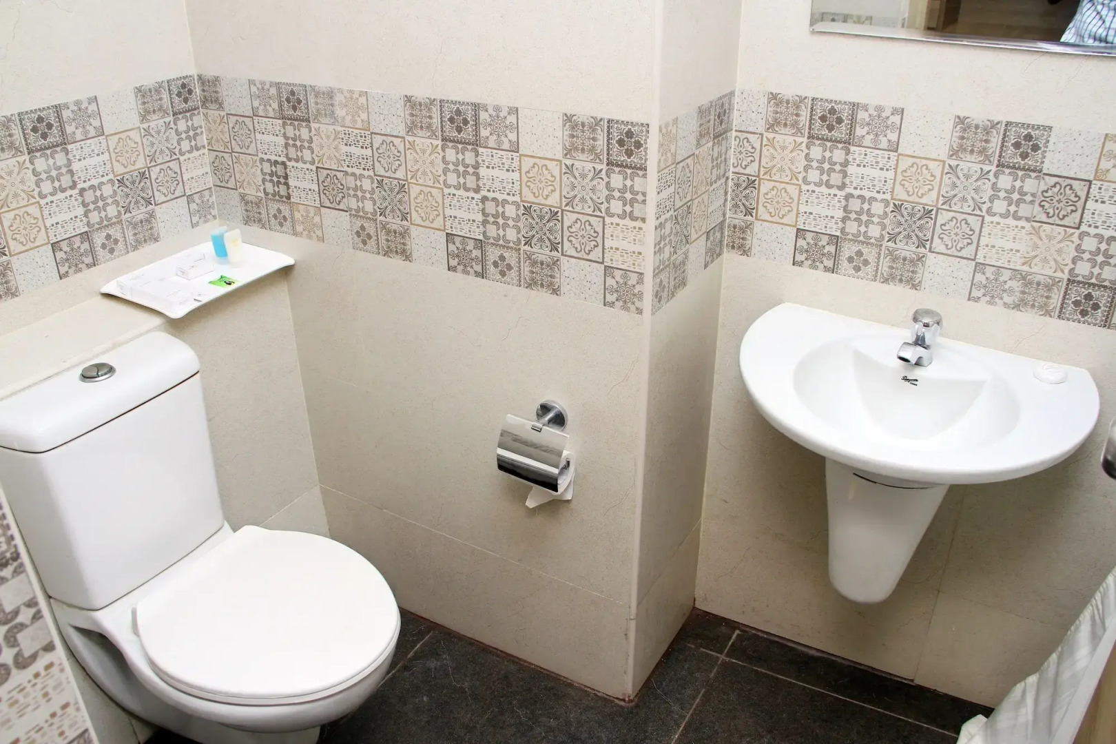 Vinayaga by Poppys  Kumbakonam