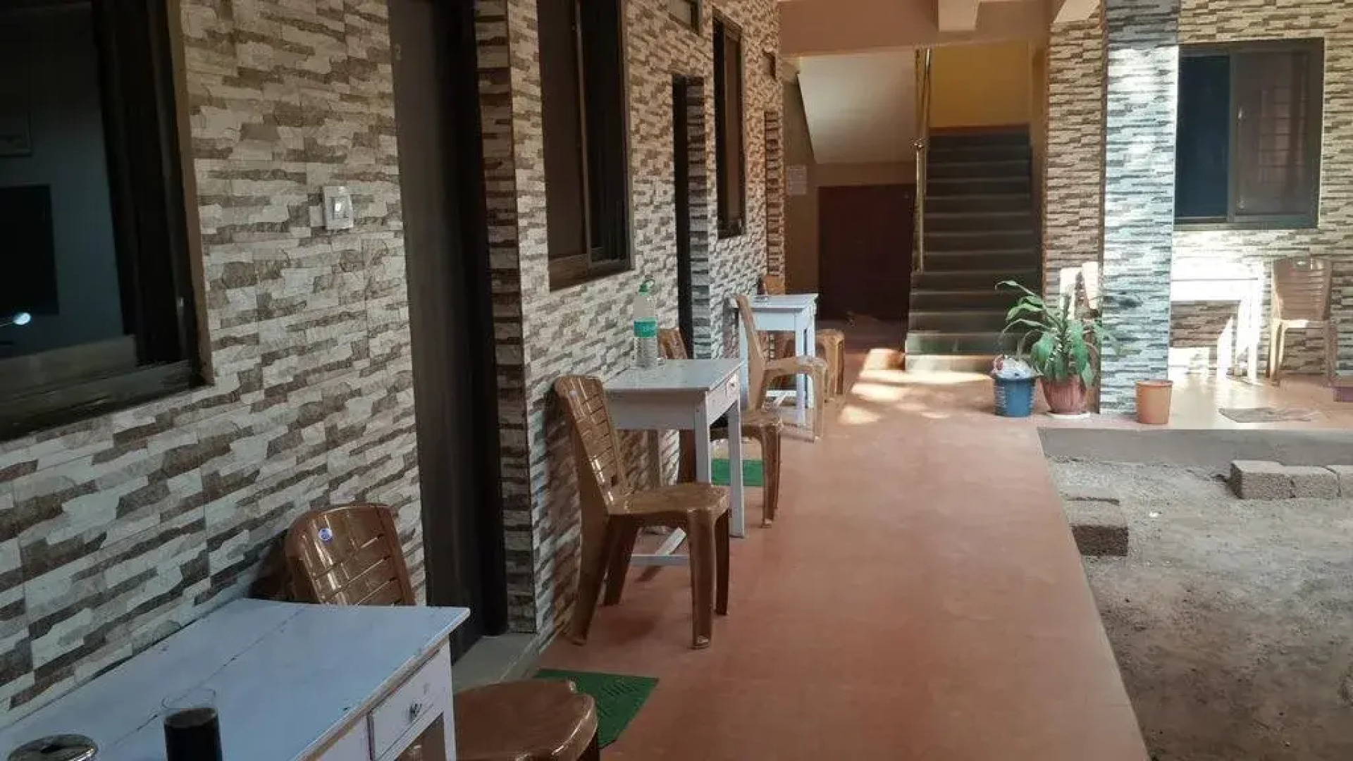 Manali Guest House