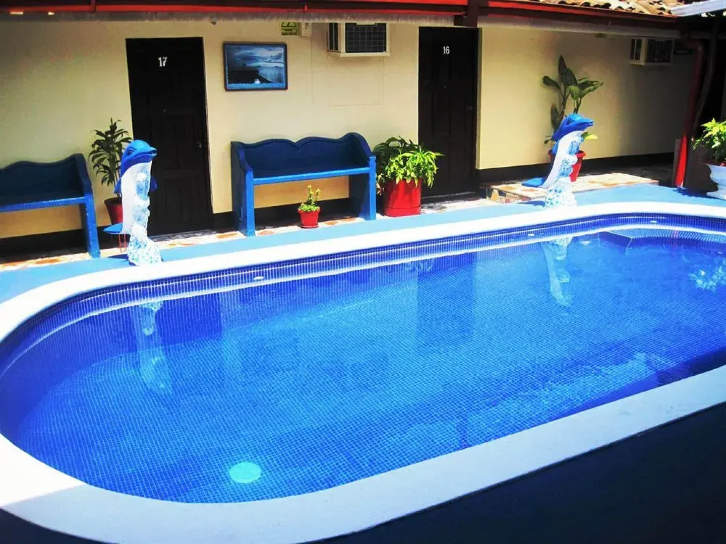 Hotel Ivania's