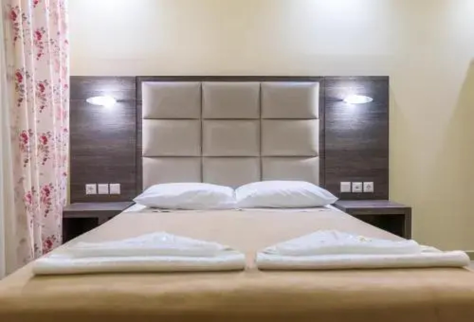 Santa Rosa Hotel & Beach