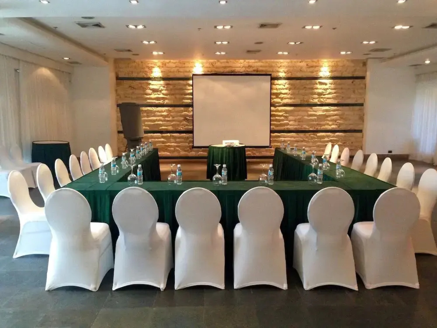 Executive Suites Valencia