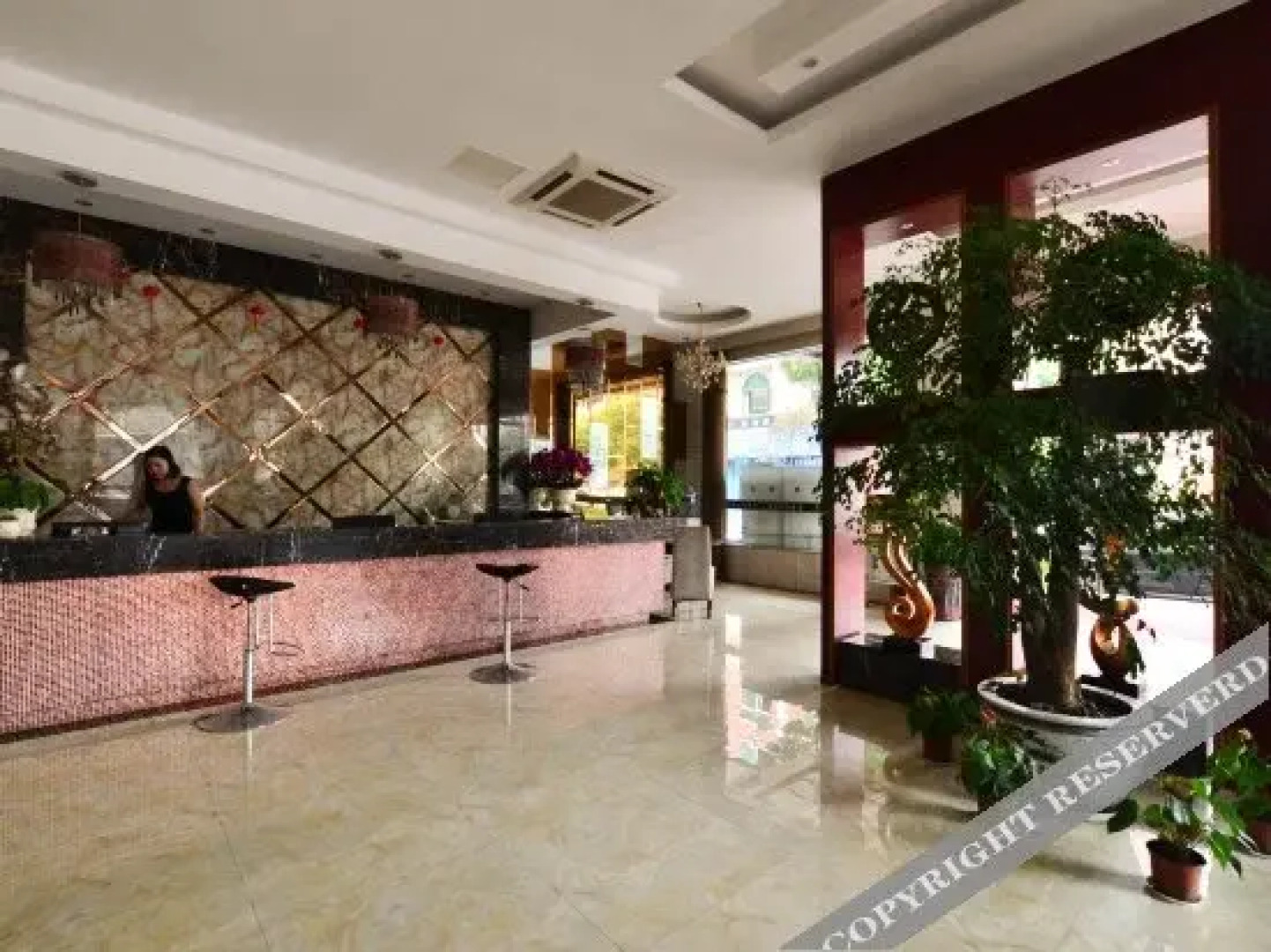 Yiwu Haidi Fashion Inn