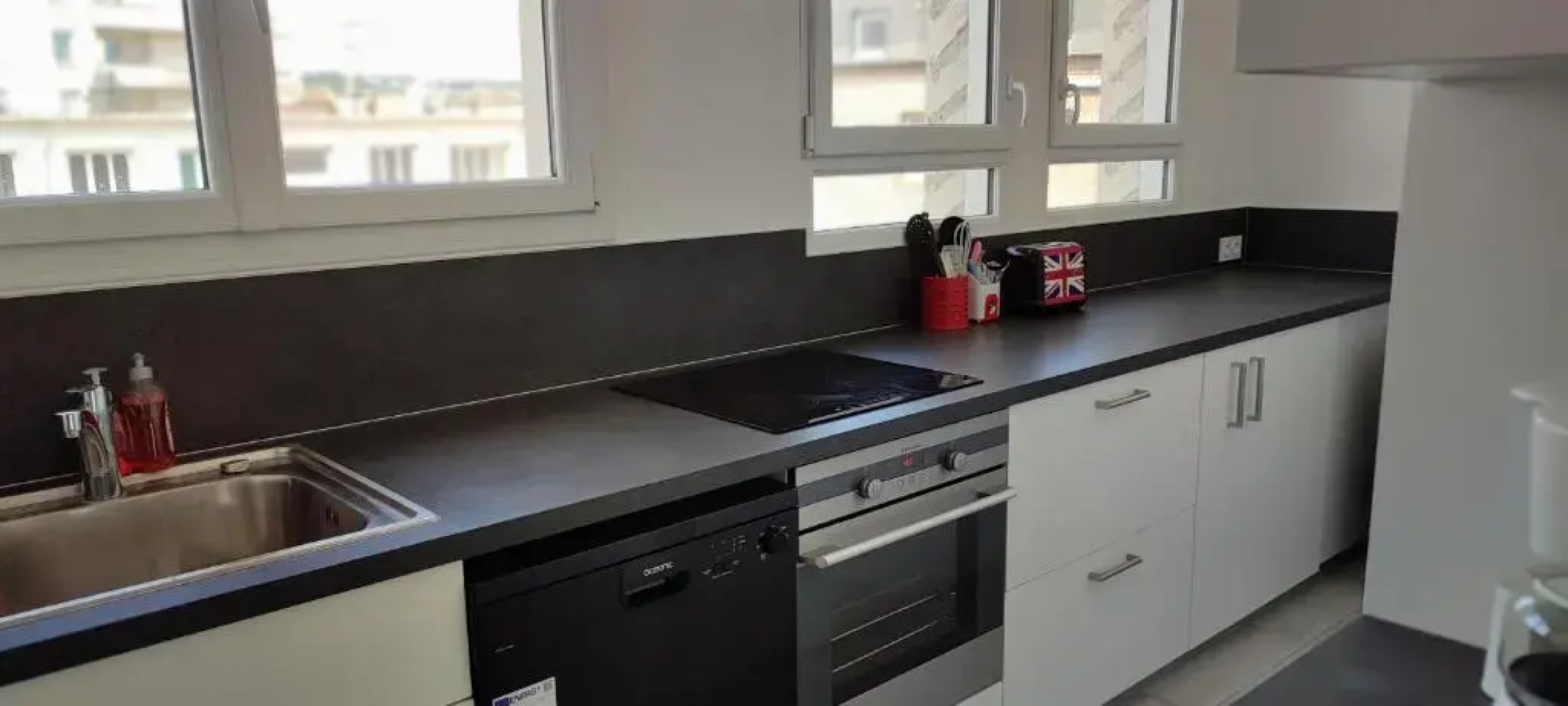 Appartement Rénové, 100 m de la gare, 83 m2, 5 Pers, Confortable et Lumineux