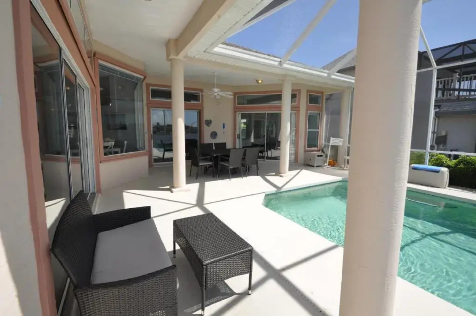 Sunset Bay Beautiful Pool Home - Bring Your Boat or Jet Ski - Canal with Dock- Sleeps 10 - 4 BD