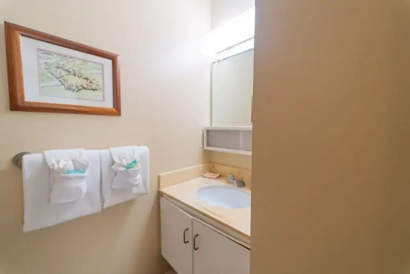 Turtle Bay Hula House Budget Nuc 90-tvu-0566 1 Bedroom Condo by RedAwning