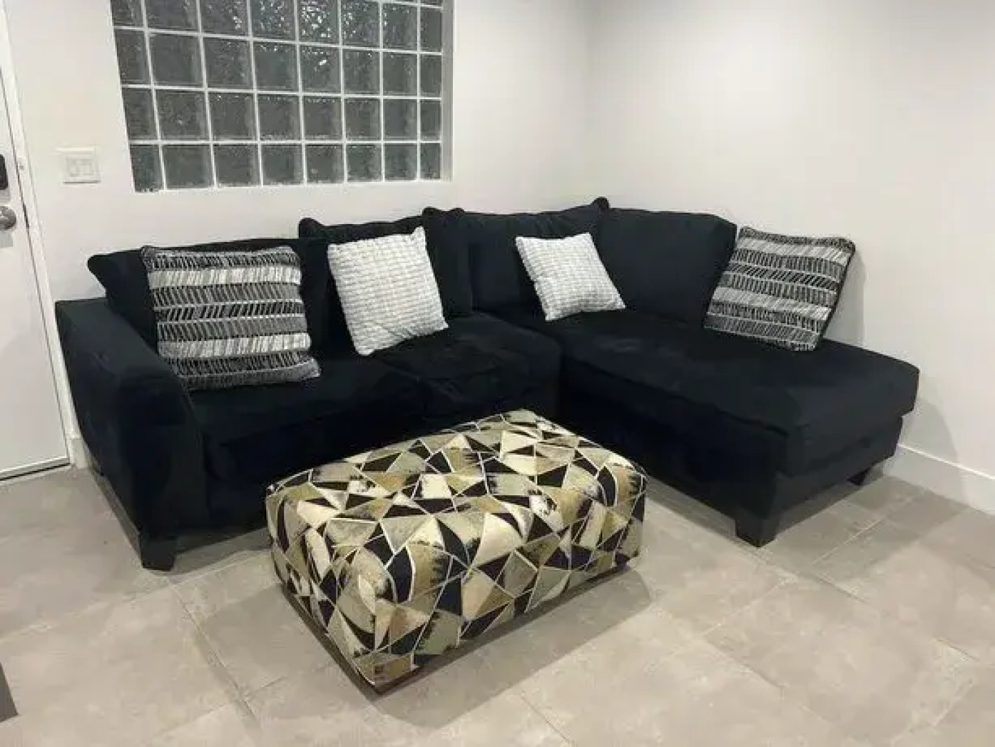 Airport Guest Suites