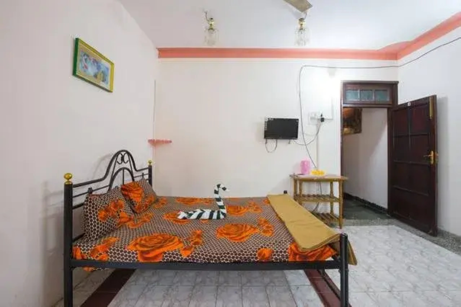 Aakriti's Guest House