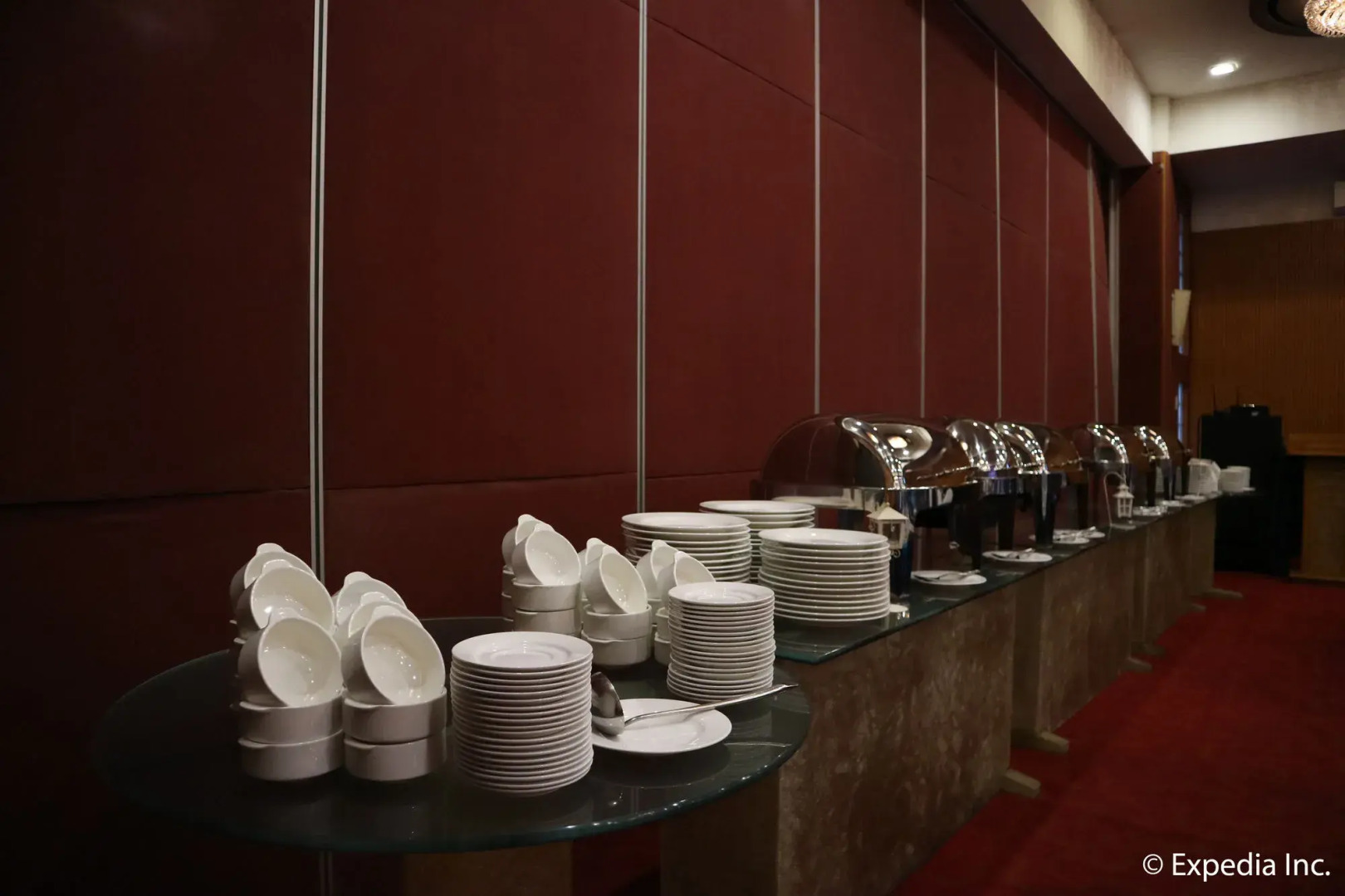 Paseo Premiere Hotel