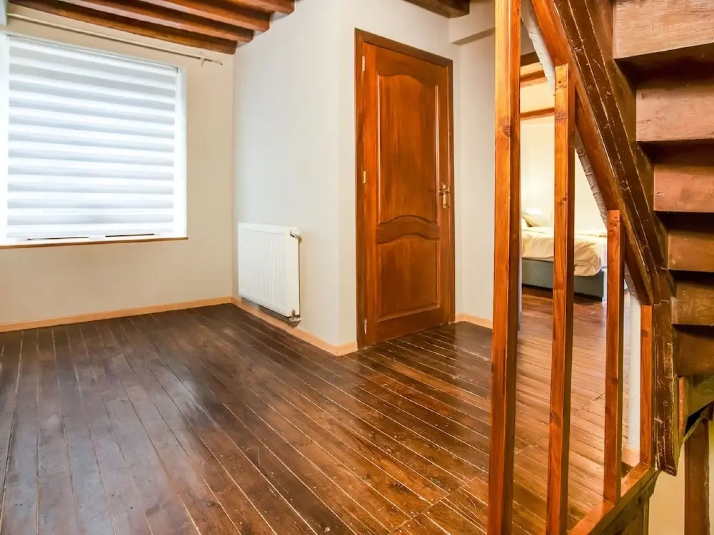 Cosy Holiday Home in Vresse-sur-Semois with Terrace