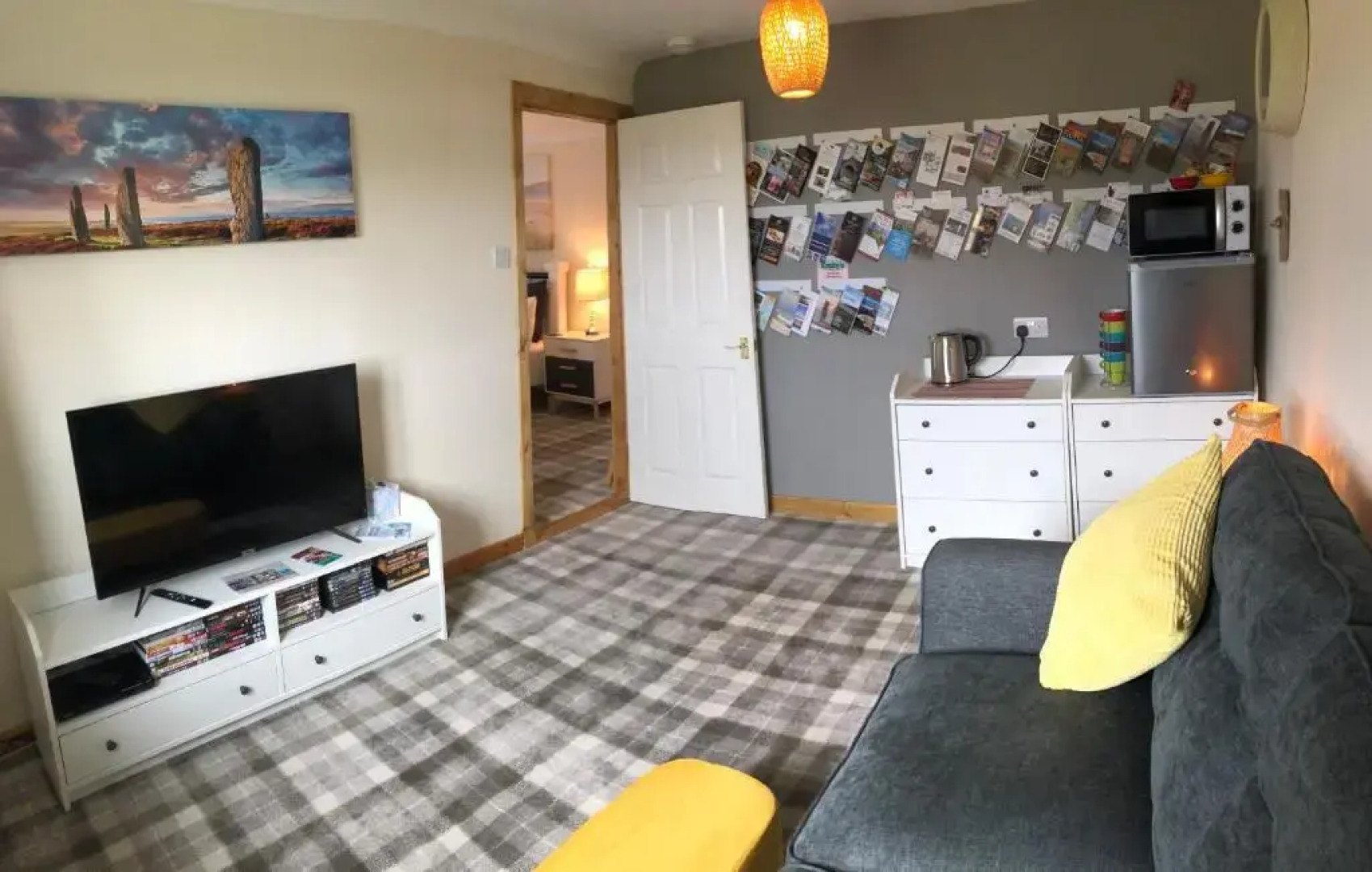 Old School - Exclusive 5 Room private suite