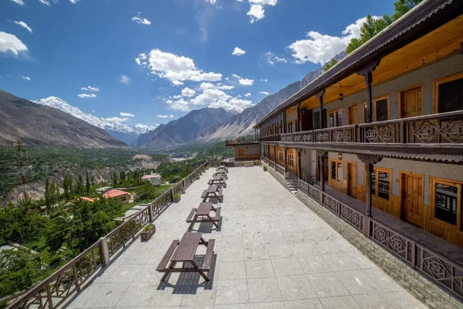 Roomy Daastaan Hotel, Karimabad Hunza