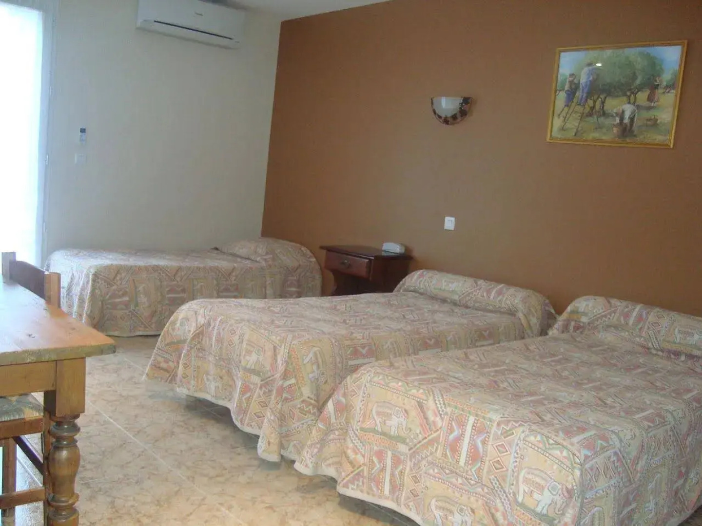 Hotel L'Escale des Alpilles