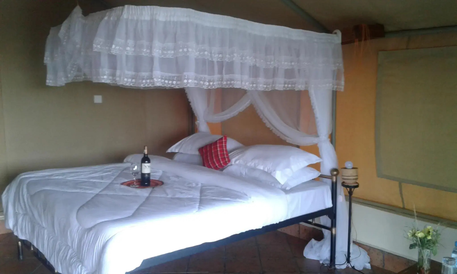 Zebra Kemang'ore Bush Tented Lodge