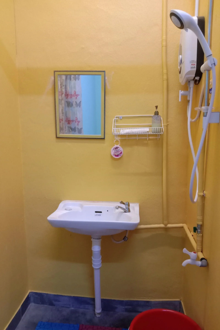 Spot On 89823 Rooms Inn