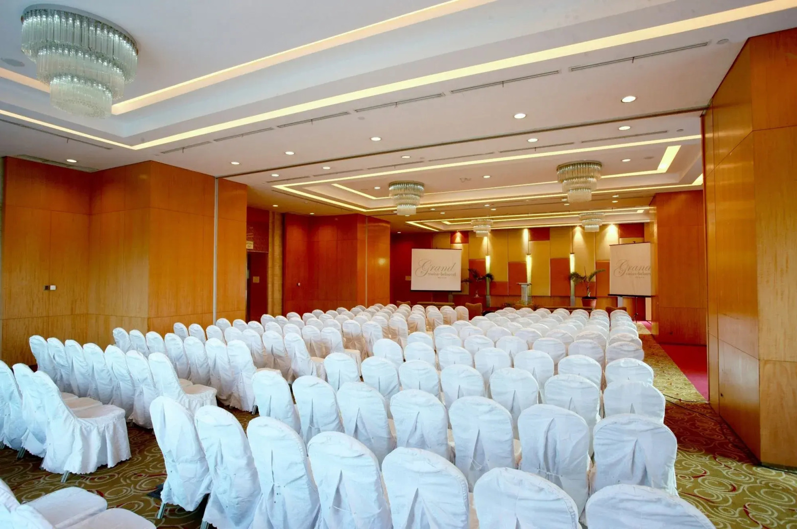 Cambridge Hotel Medan