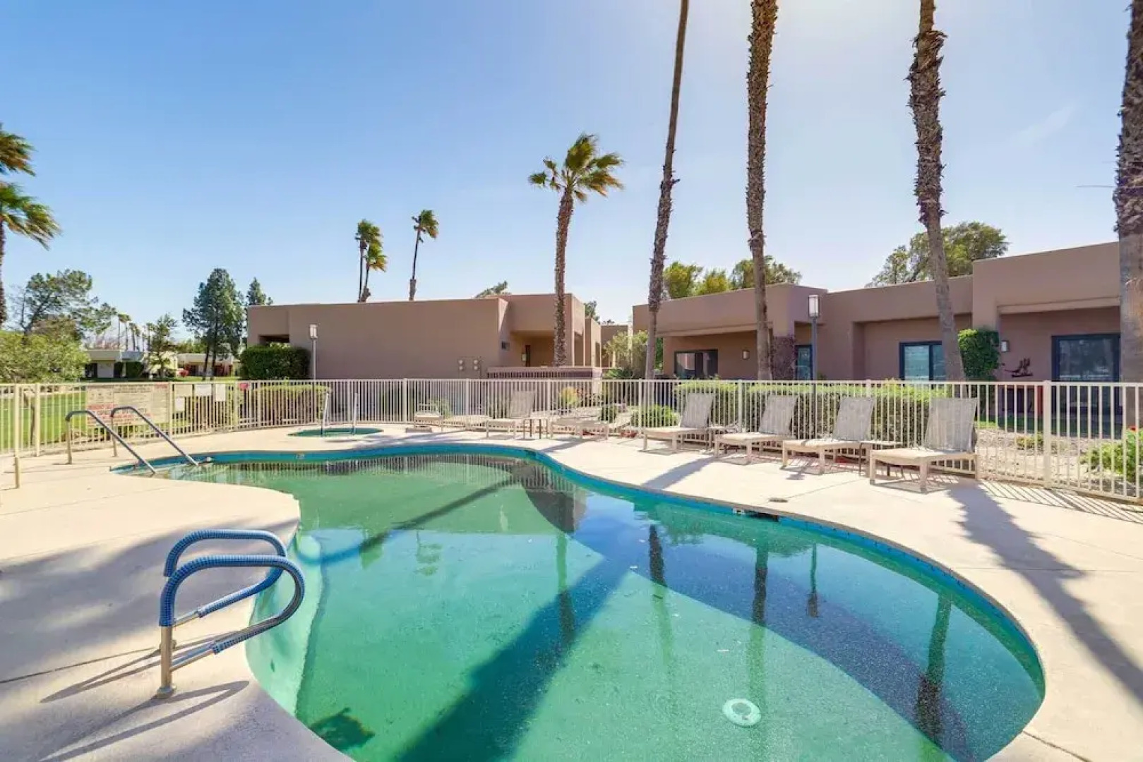 Golf Haven w/ Pool Access - 5 Mi to Palm Springs