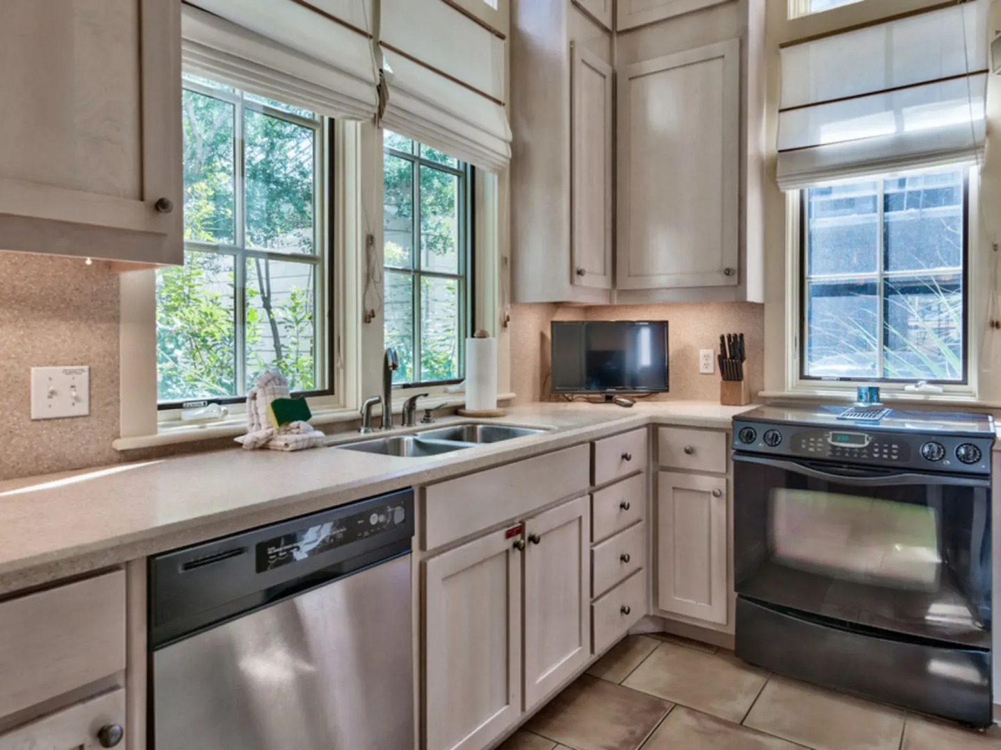 Big Thyme Main House by RedAwning